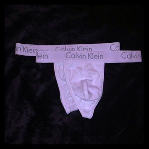 Calvin Klein thongs set of 2